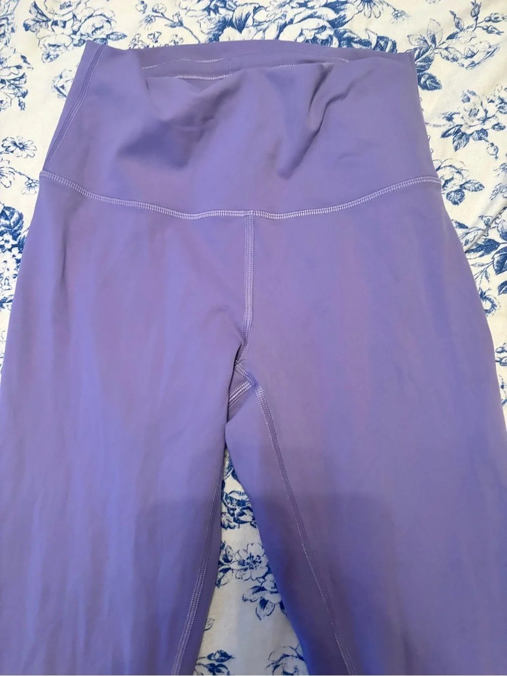 Purple Lululemon Leggings Size 6